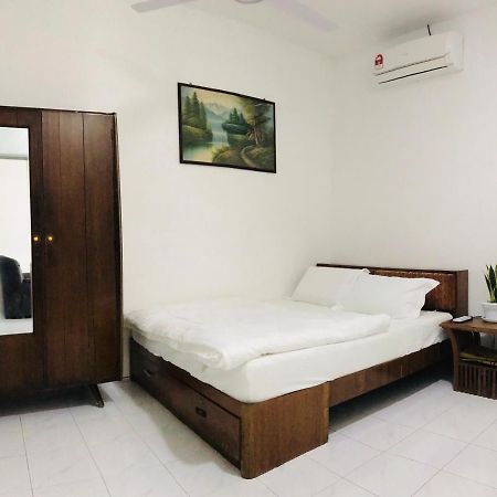 Alyn Home Batu Pahat II Wifi Coway Mohd Noor Exterior photo