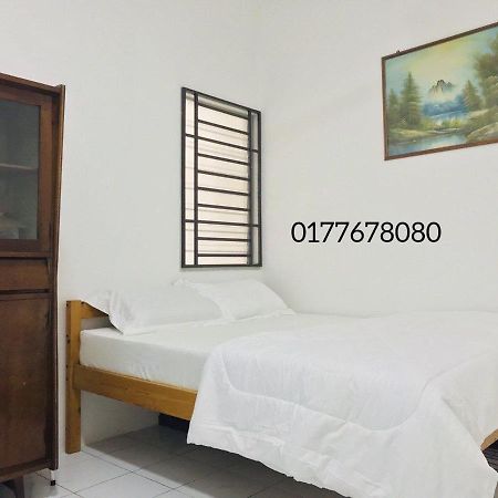 Alyn Home Batu Pahat II Wifi Coway Mohd Noor Exterior photo