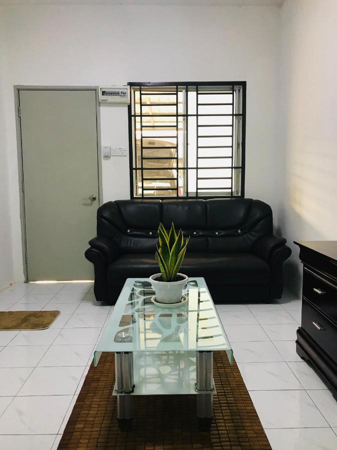 Alyn Home Batu Pahat II Wifi Coway Mohd Noor Exterior photo